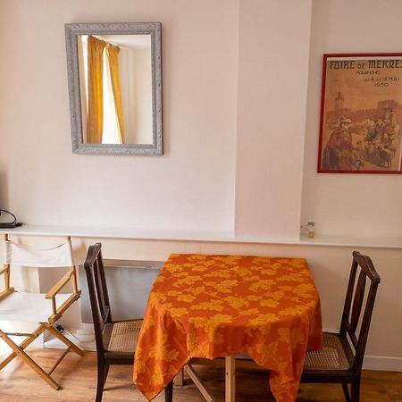 Appartement Place Des Cordeliers Dinan Exterior foto