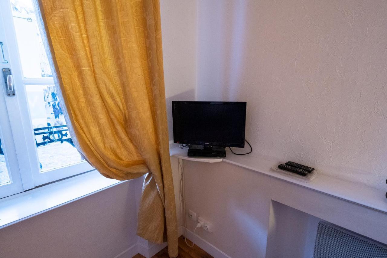 Appartement Place Des Cordeliers Dinan Exterior foto