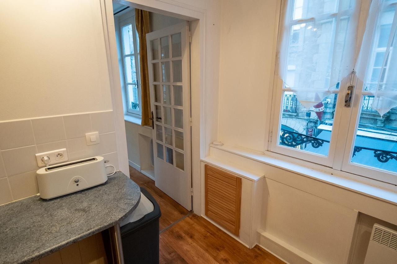 Appartement Place Des Cordeliers Dinan Exterior foto