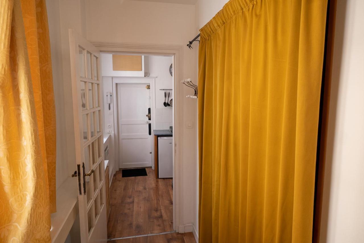 Appartement Place Des Cordeliers Dinan Exterior foto